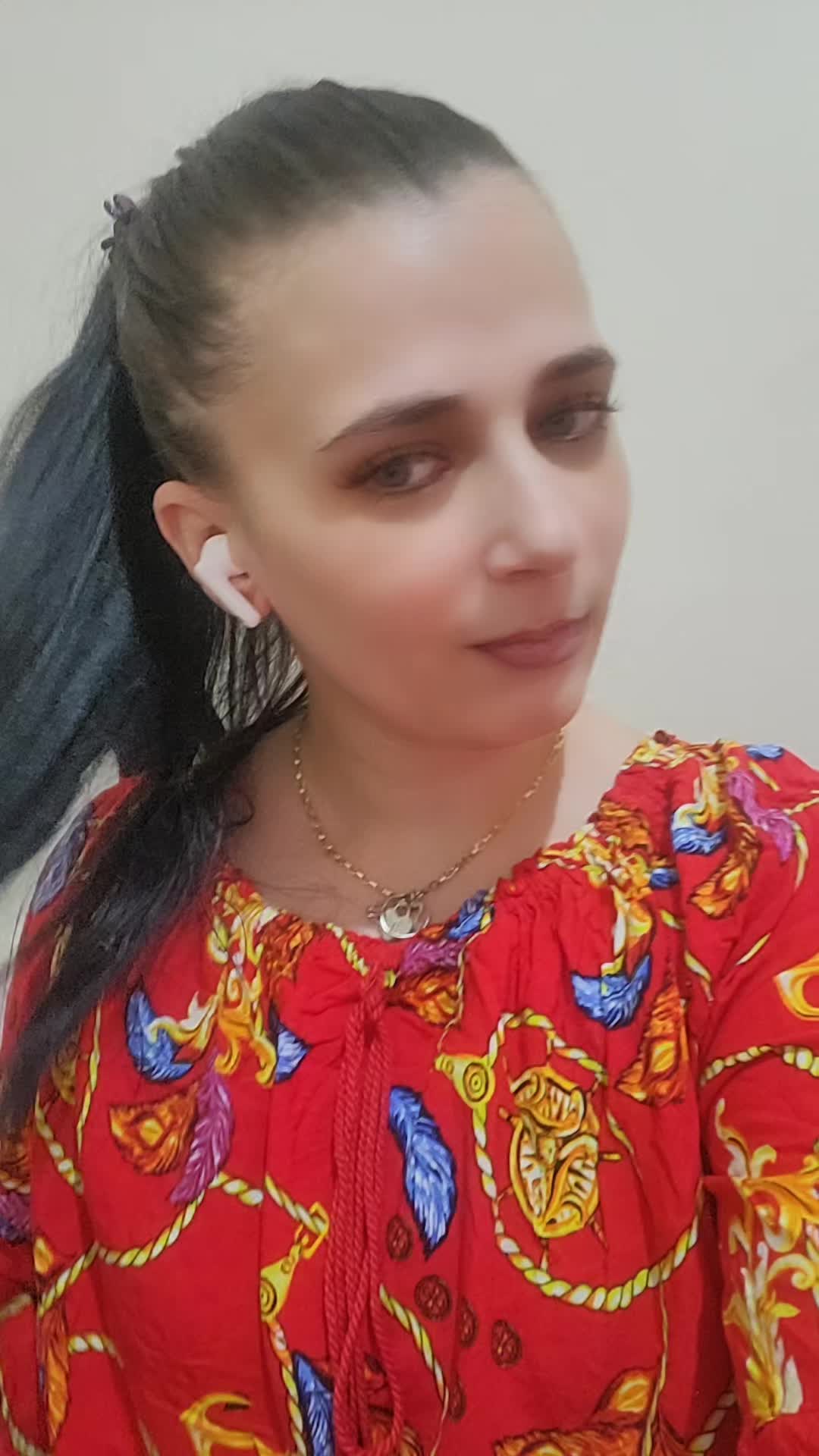 @Adriana Laura