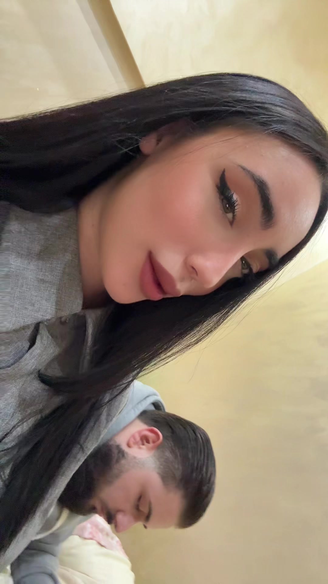@𝓛𝓮𝓼𝓼𝔂🖤