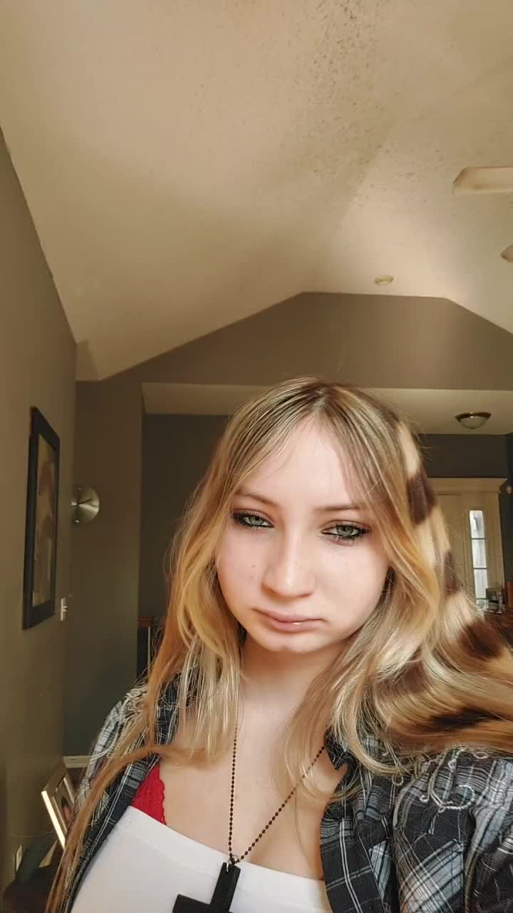 @🎸🎼𝓚ℰ𝕴Ⓡ𝒜🐞&clubs;️