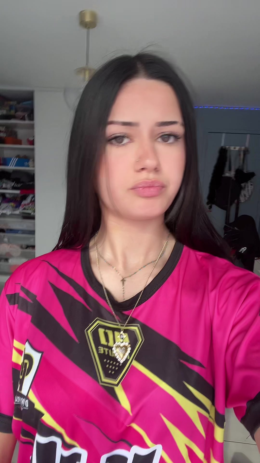 @1 fille 💁🏽&zwj;♀️