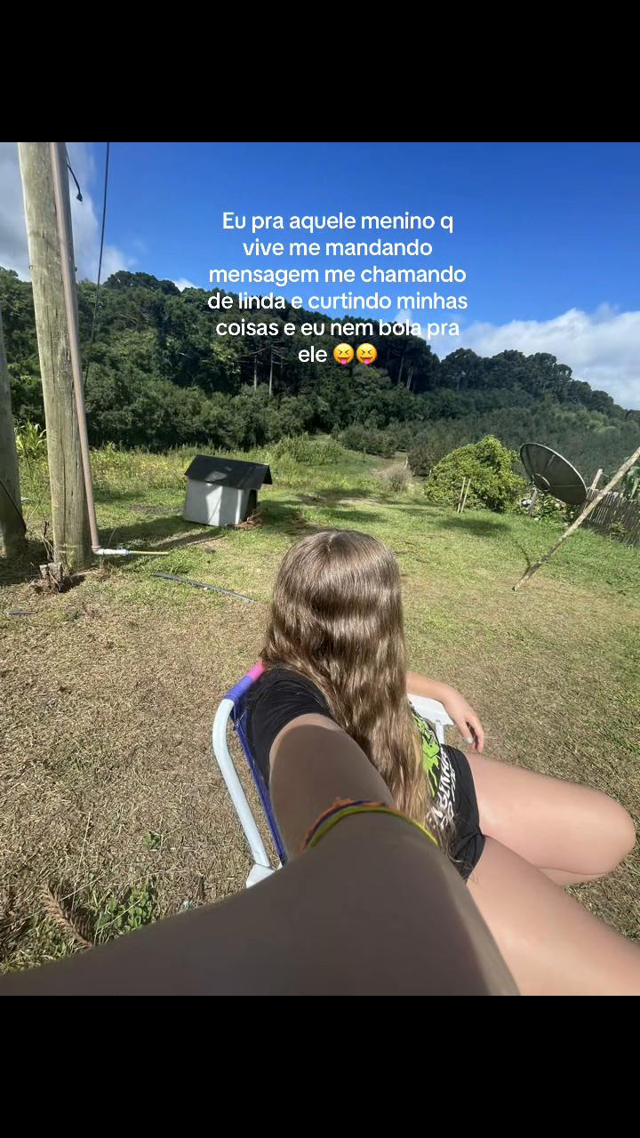 @Vickzinha  🤟🏻🙅🏼&zwj;♀️😝