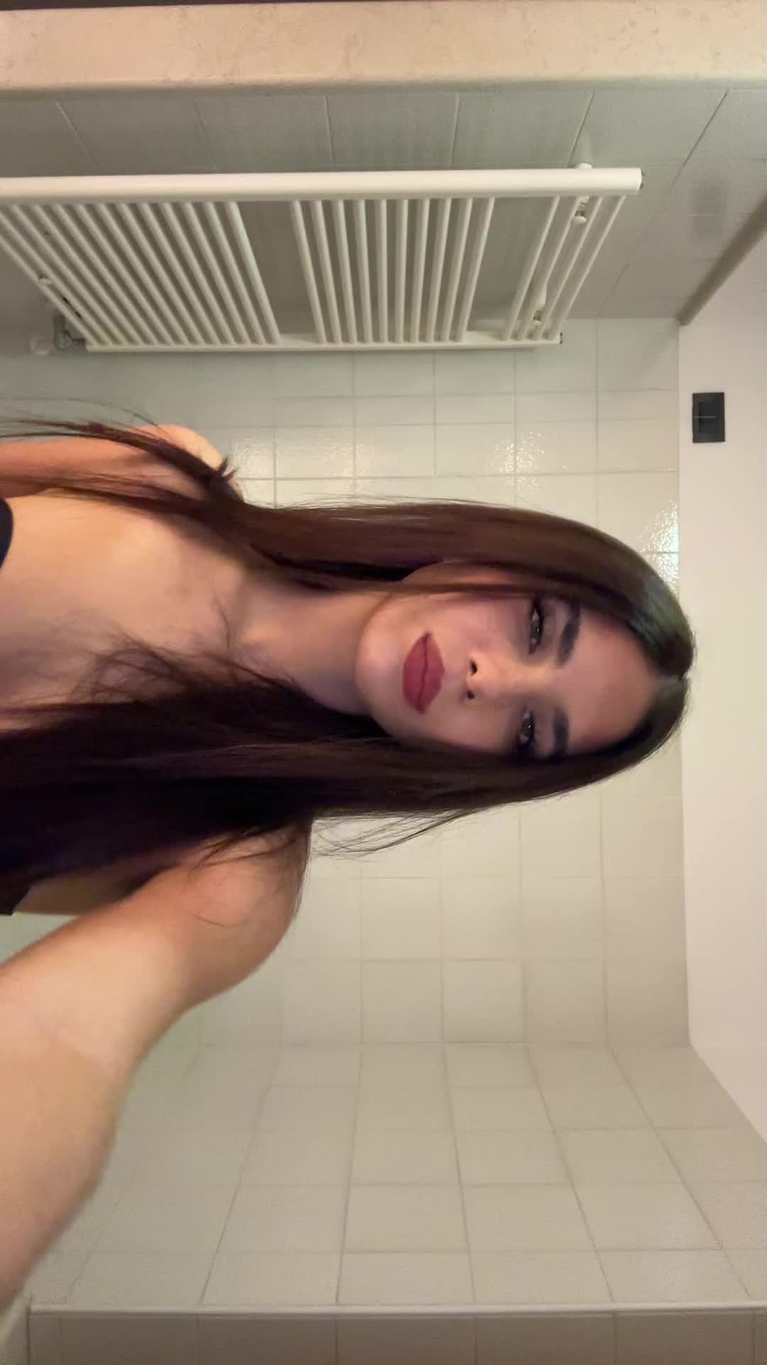 @F
