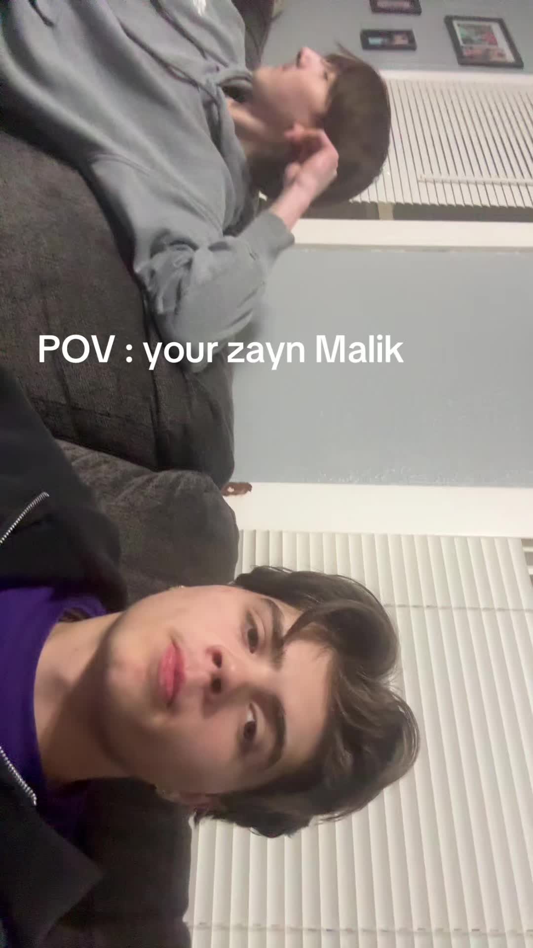 @Toni👀😼