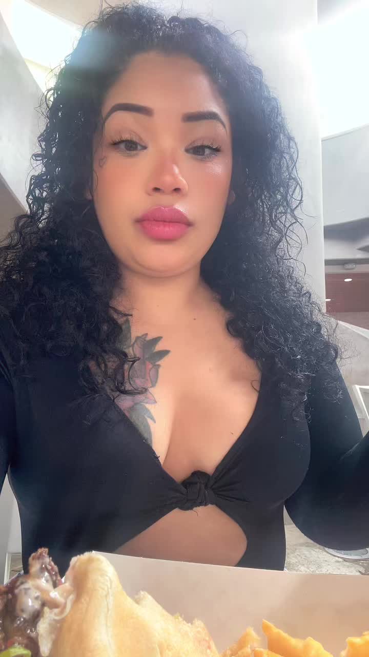 @Unique 🎂