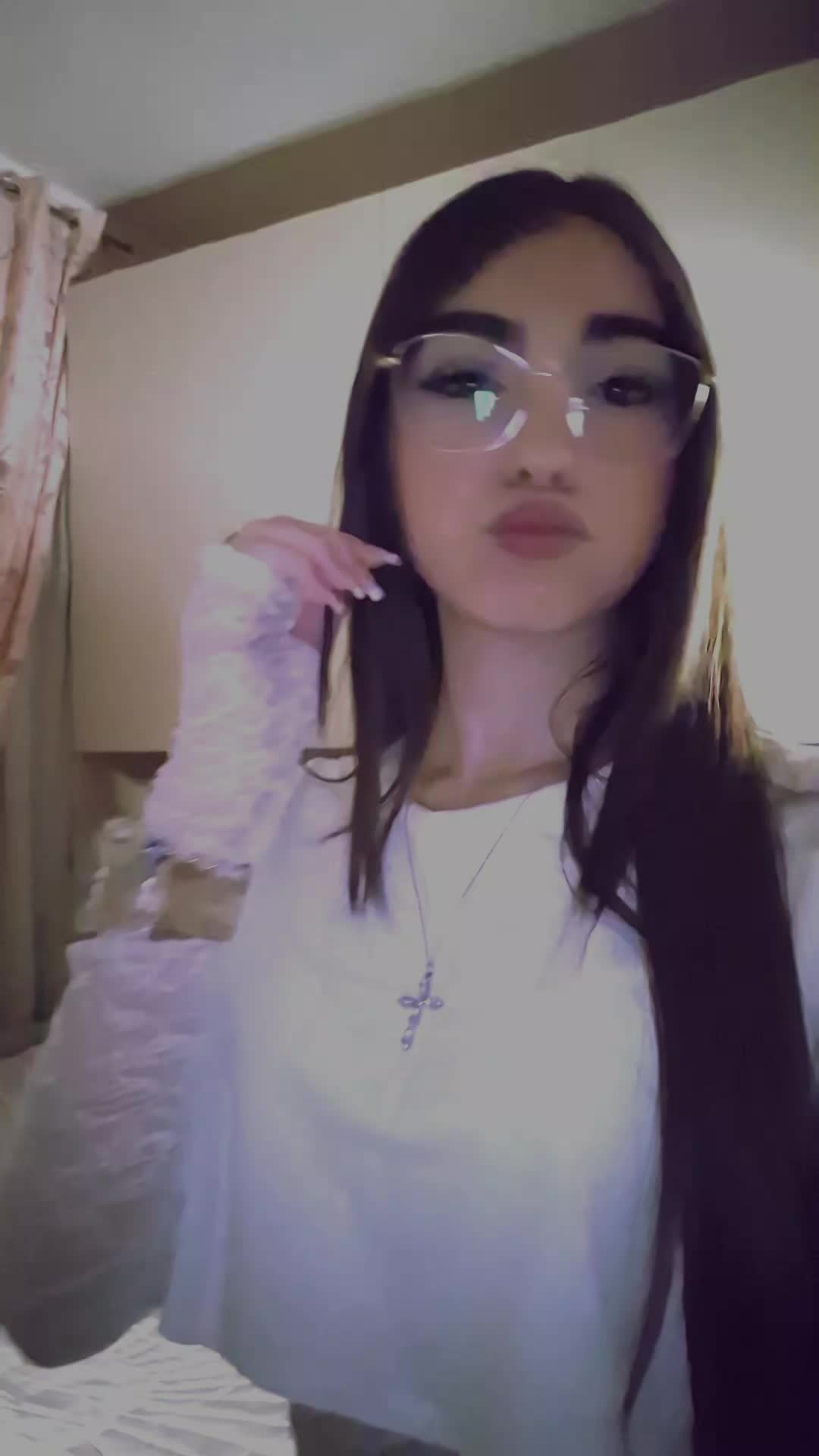 @𝑵𝑶𝑬𝑴𝑰👸🏽🌹