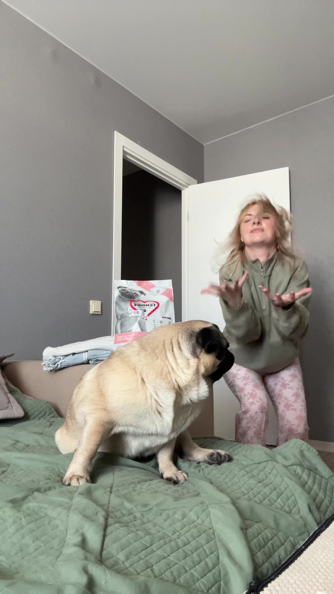@Мопс Луиза