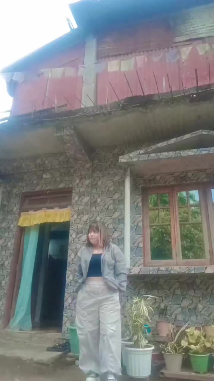 @💐🫰