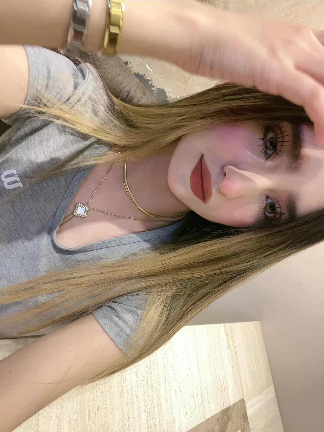@g u t y ✰