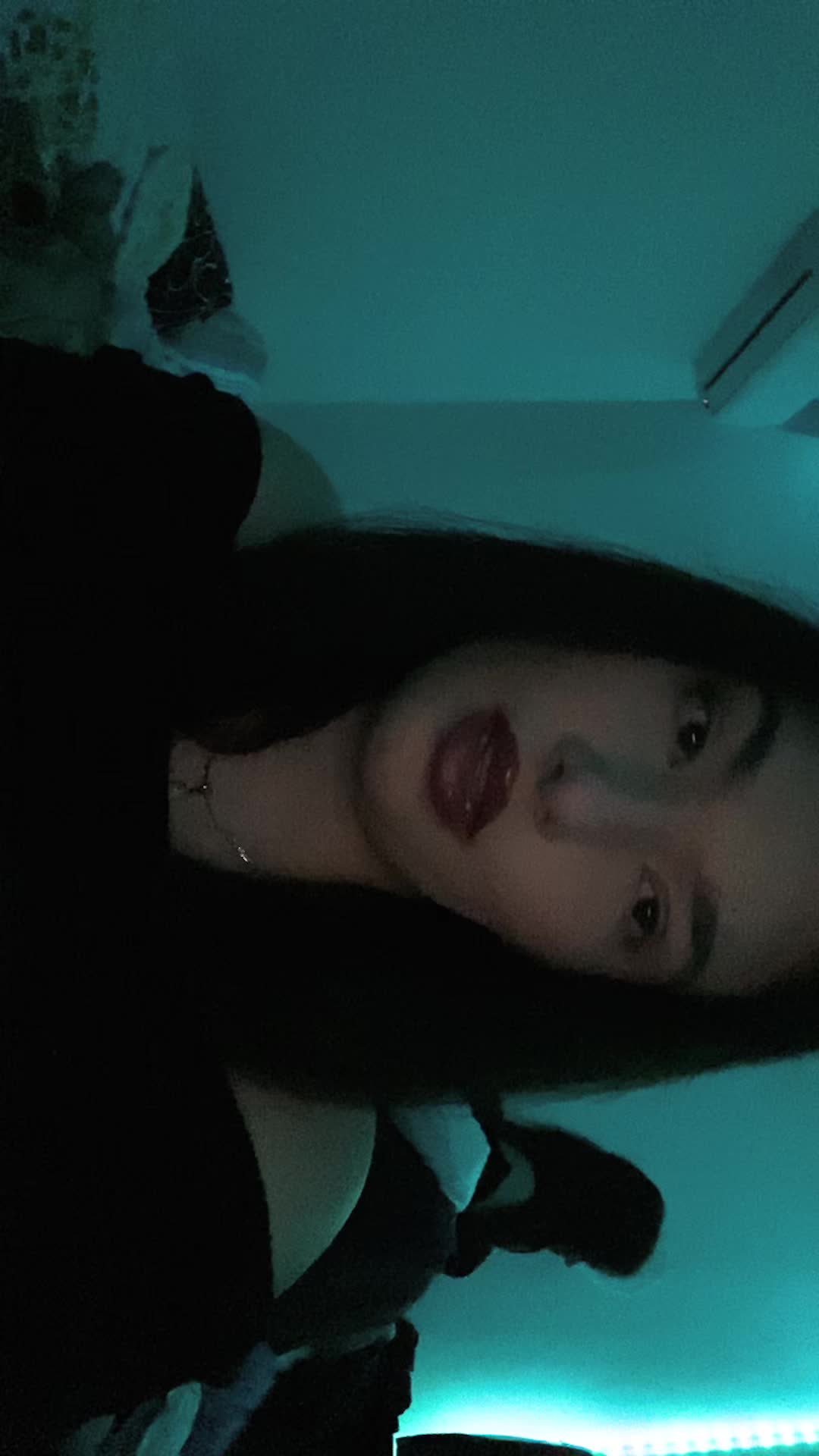 @𝓑𝓵𝓪𝓼𝓼𝔂 🦇