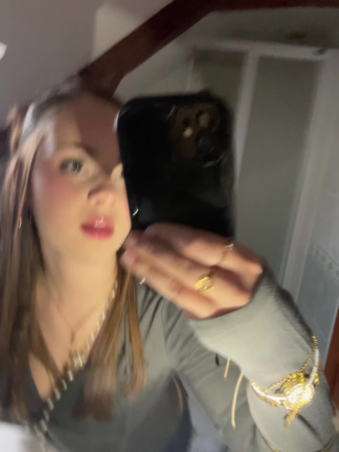 @𝐋𝐢𝐥𝐨𝐮