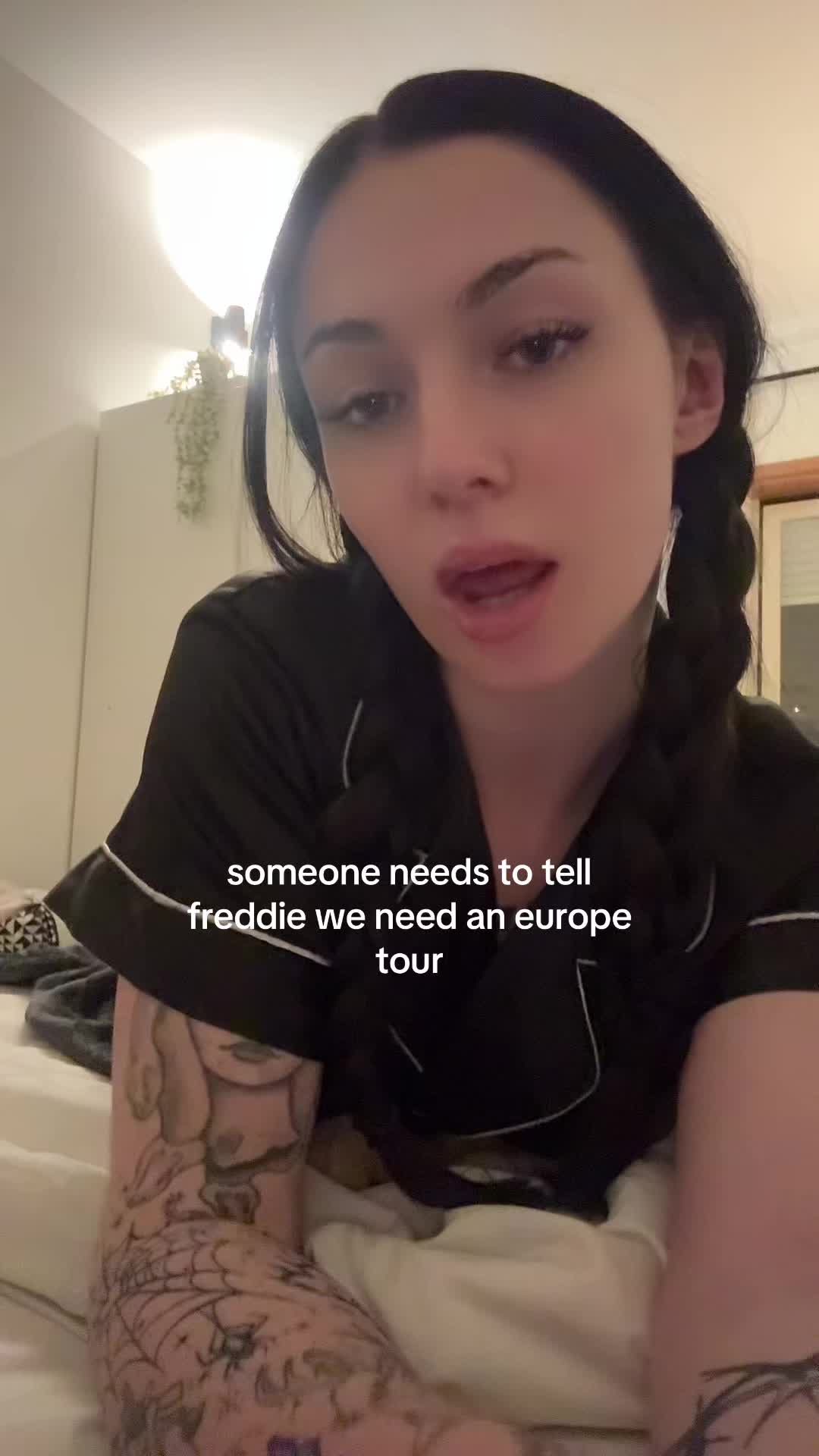@nadine