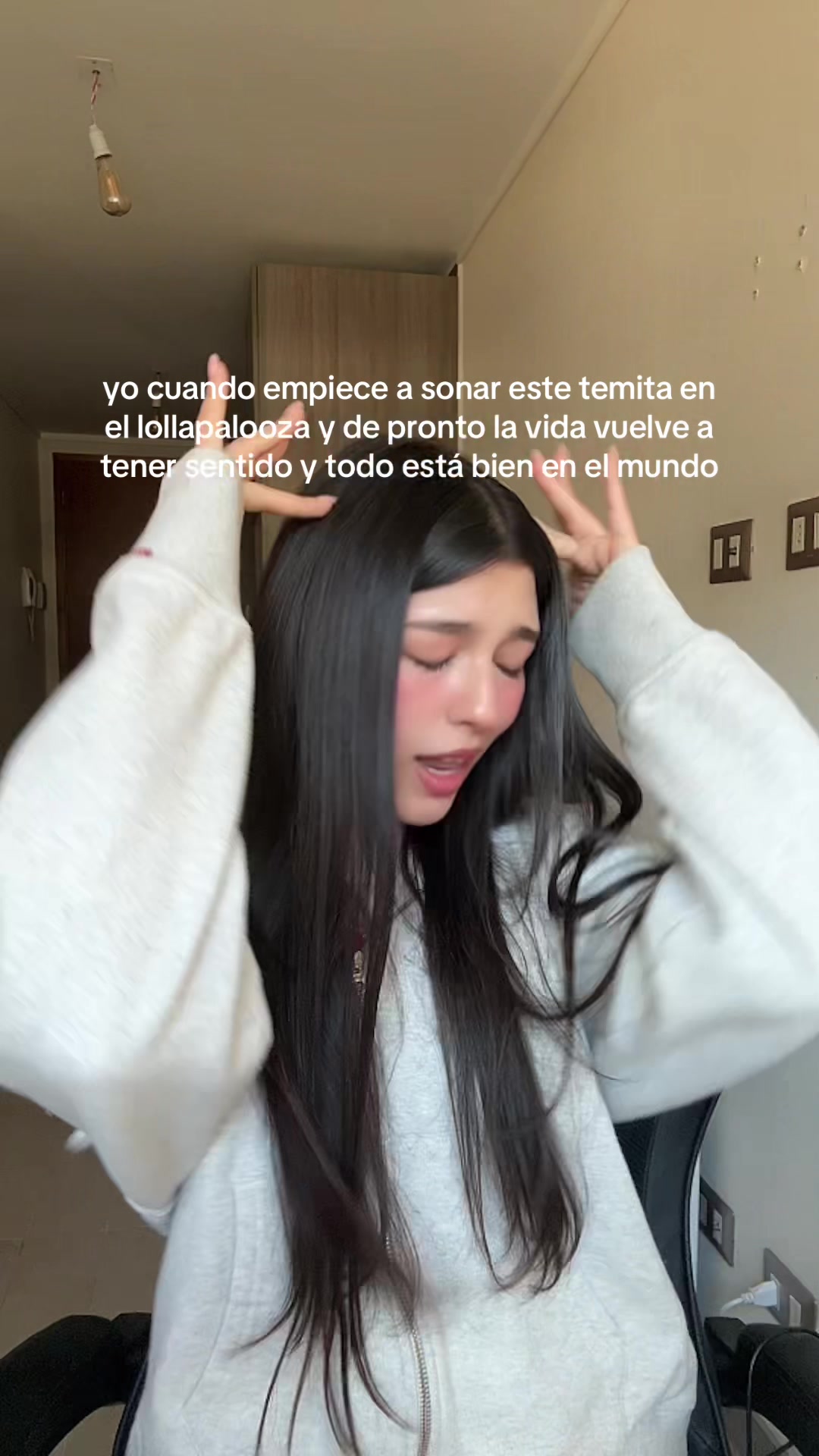 @connielatte