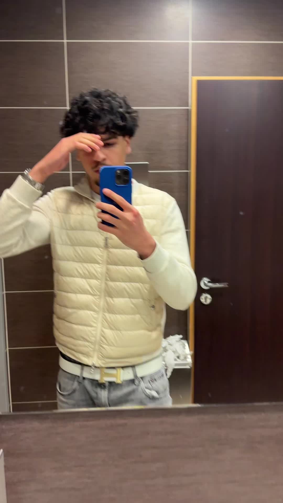 @AvantiVierNeun