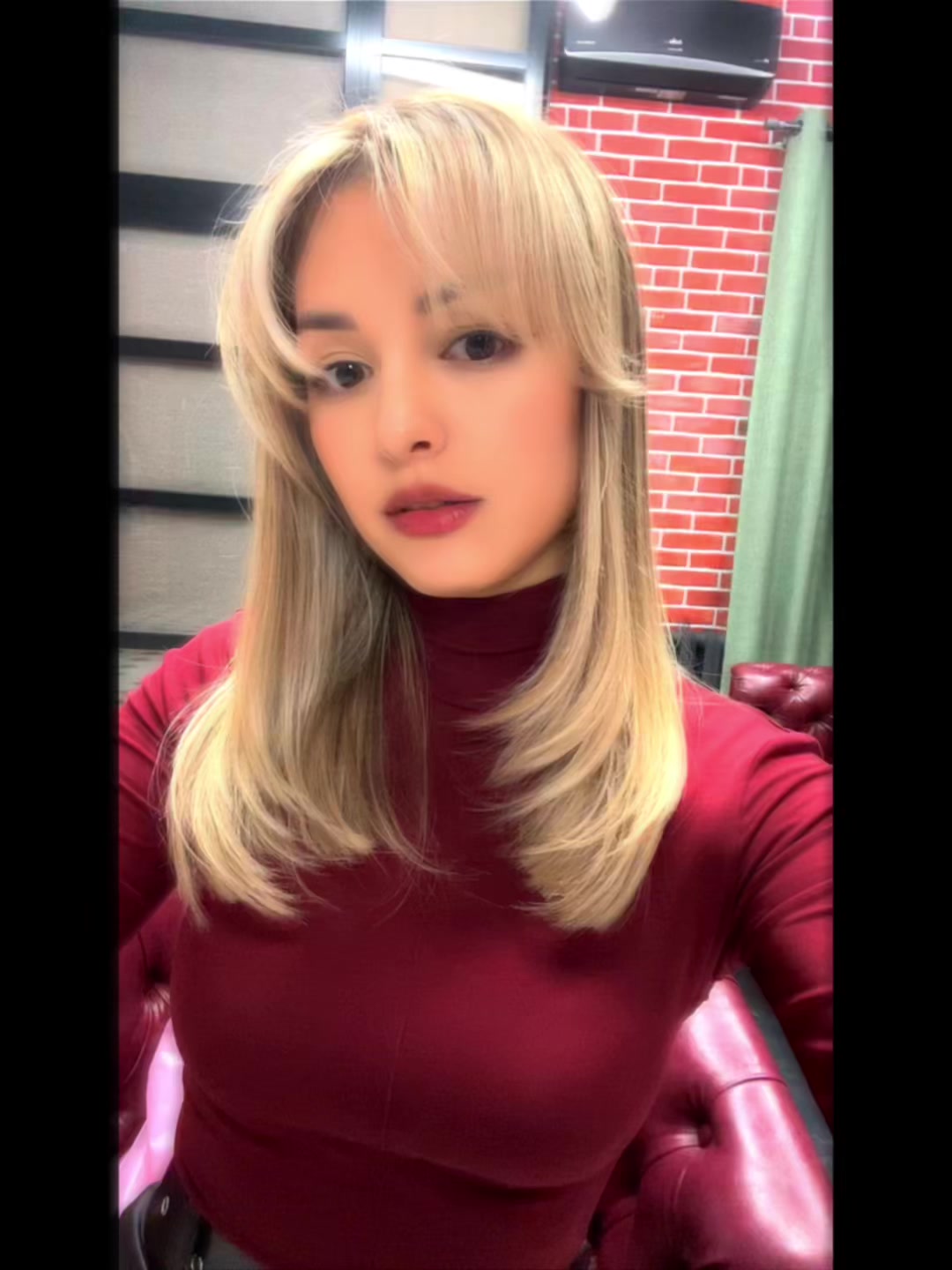 @_kristitwix