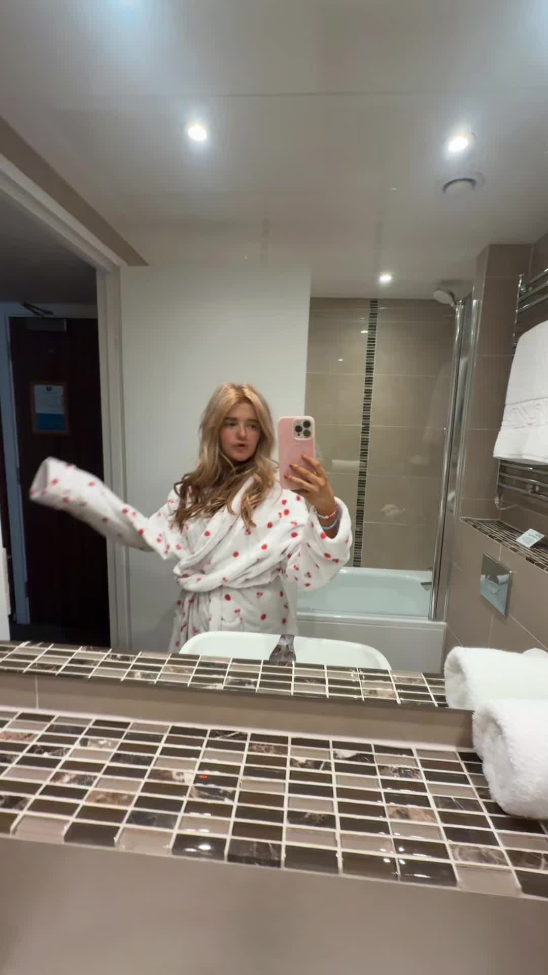 @katiejwrx18