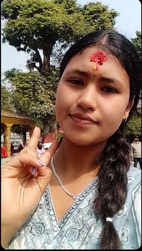 @Amrita 🫠🍒