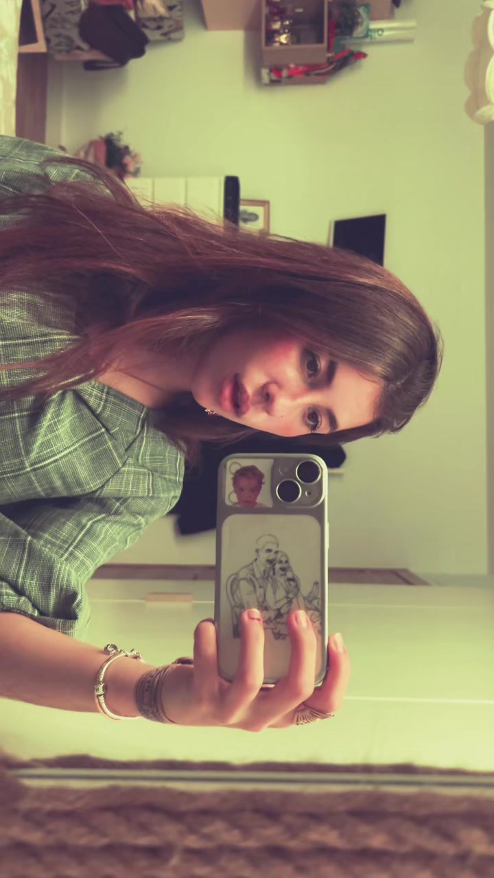 @raqueelrojasb