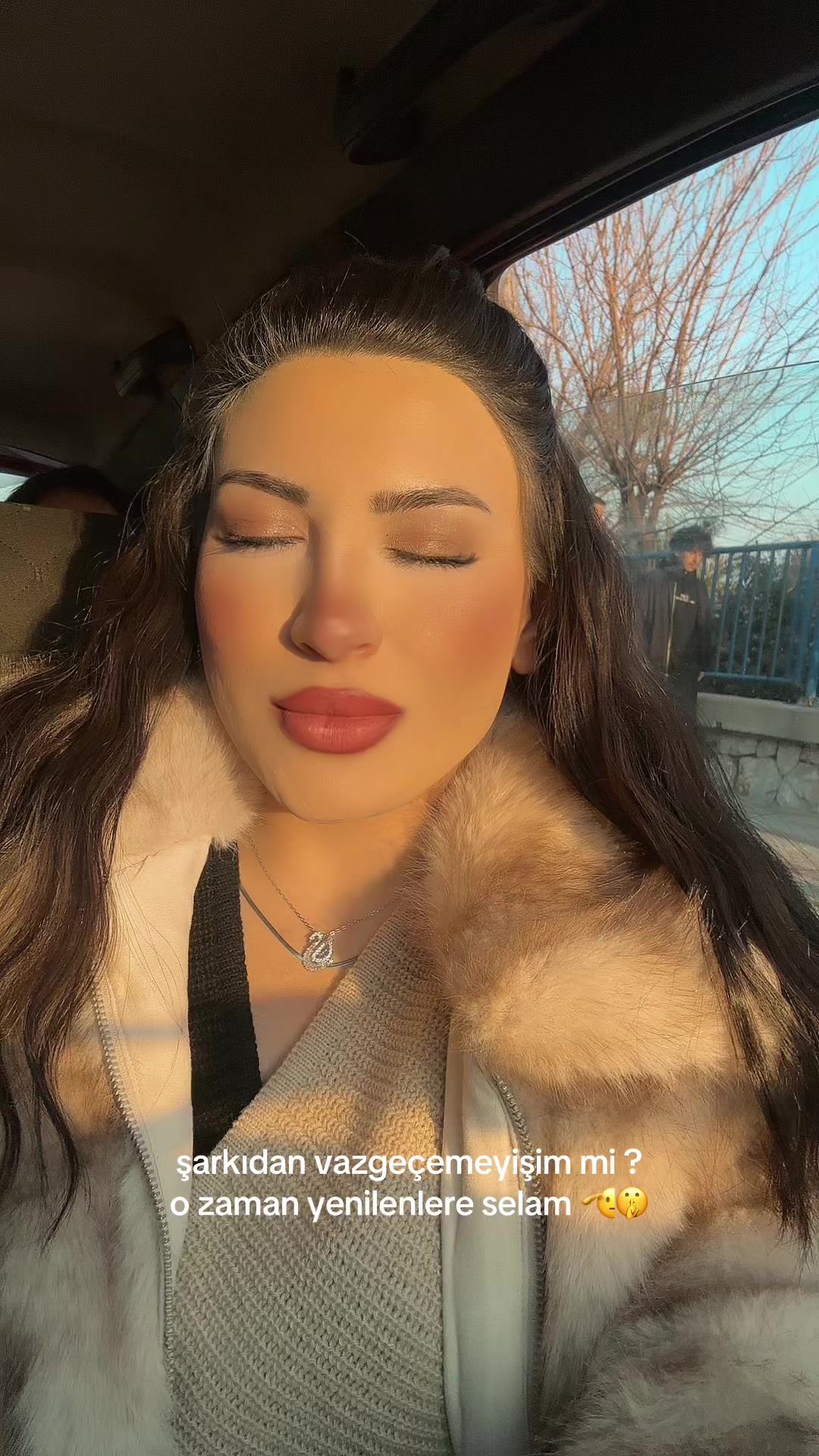 @G&uuml;lll🌹