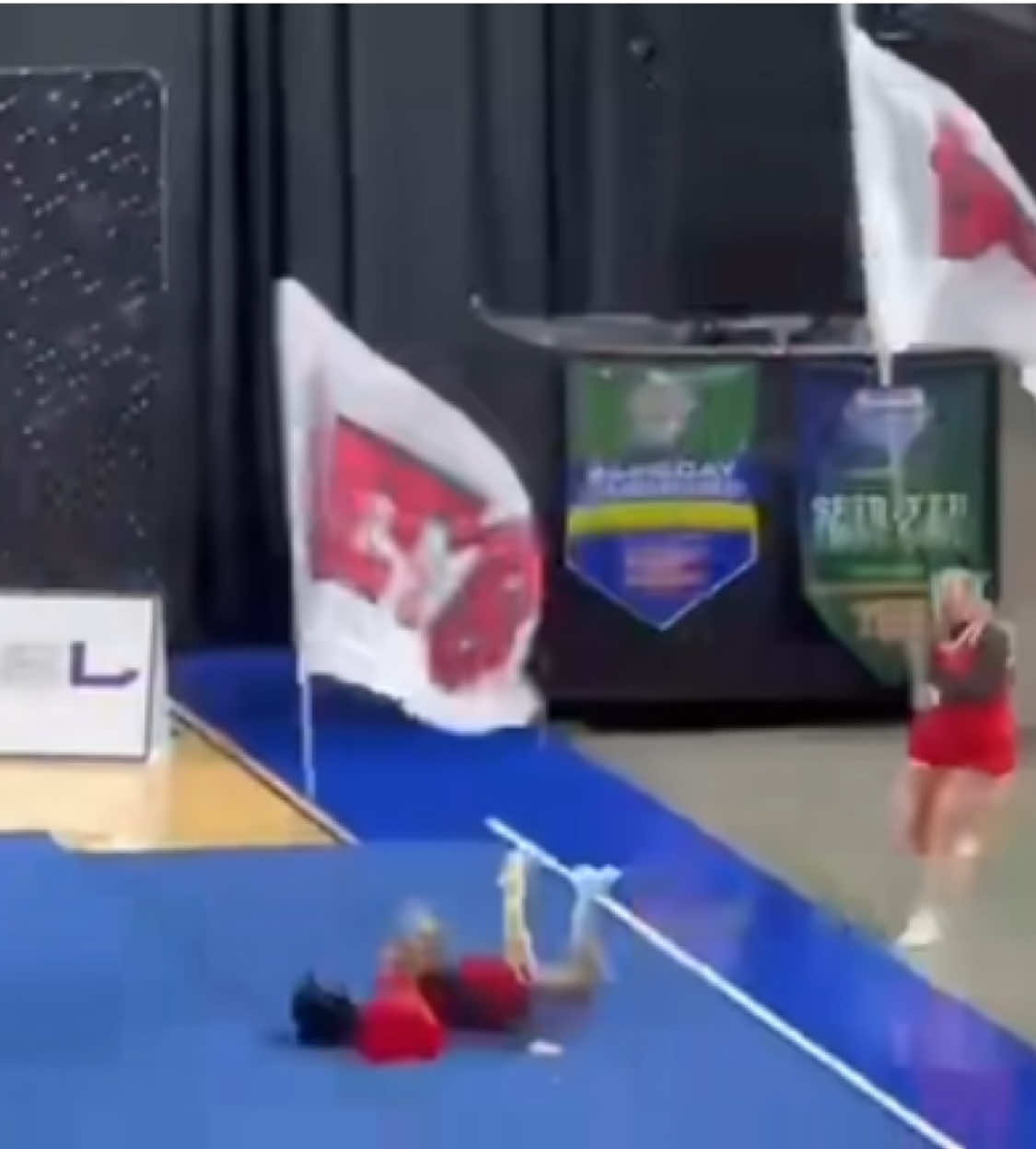 Chap Cheer (@chaptowncheeraz) - Urlebird