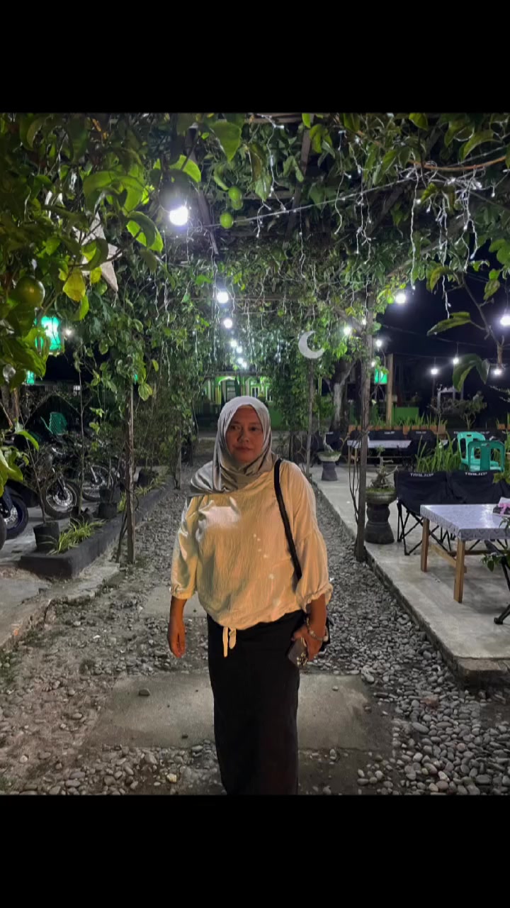 @Queen Novi Anggi (NA2)