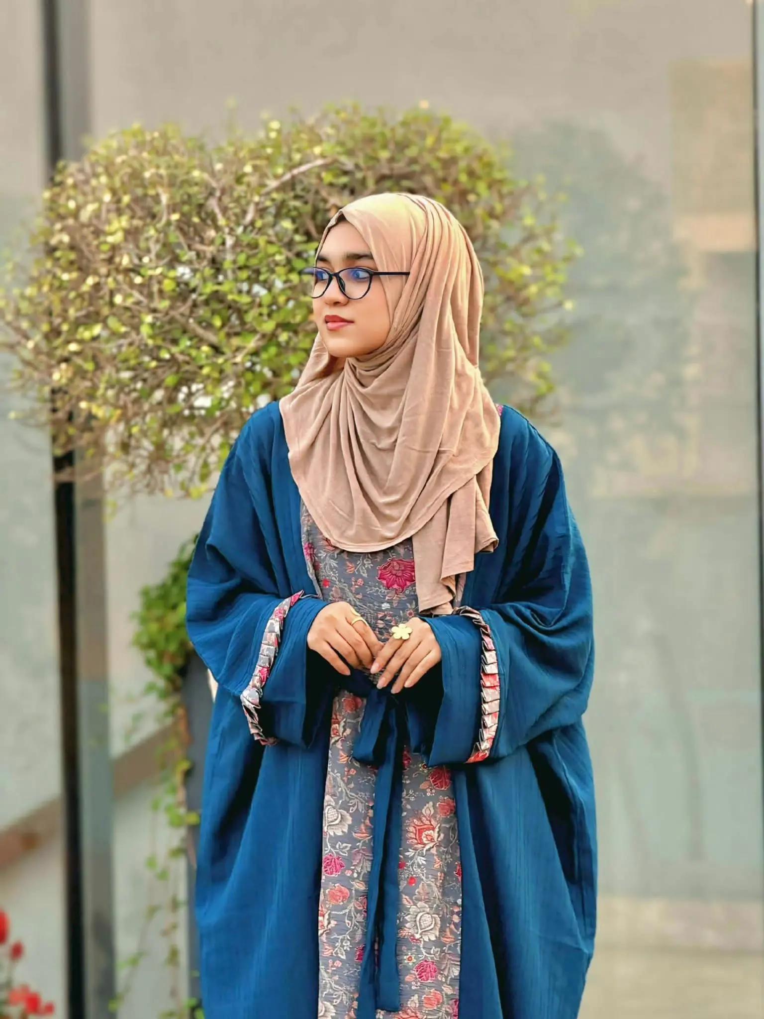 @FarzanaQueen