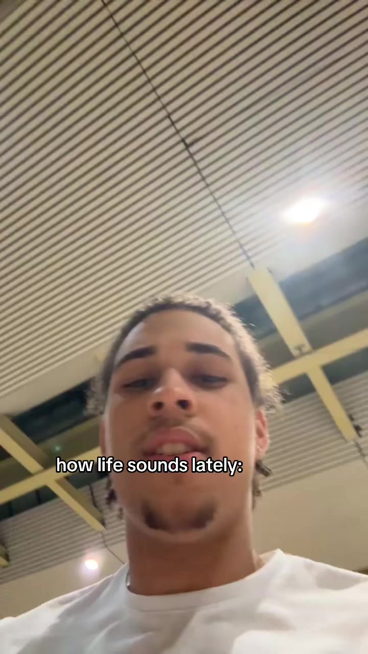 @👱🏿&zwj;♂️