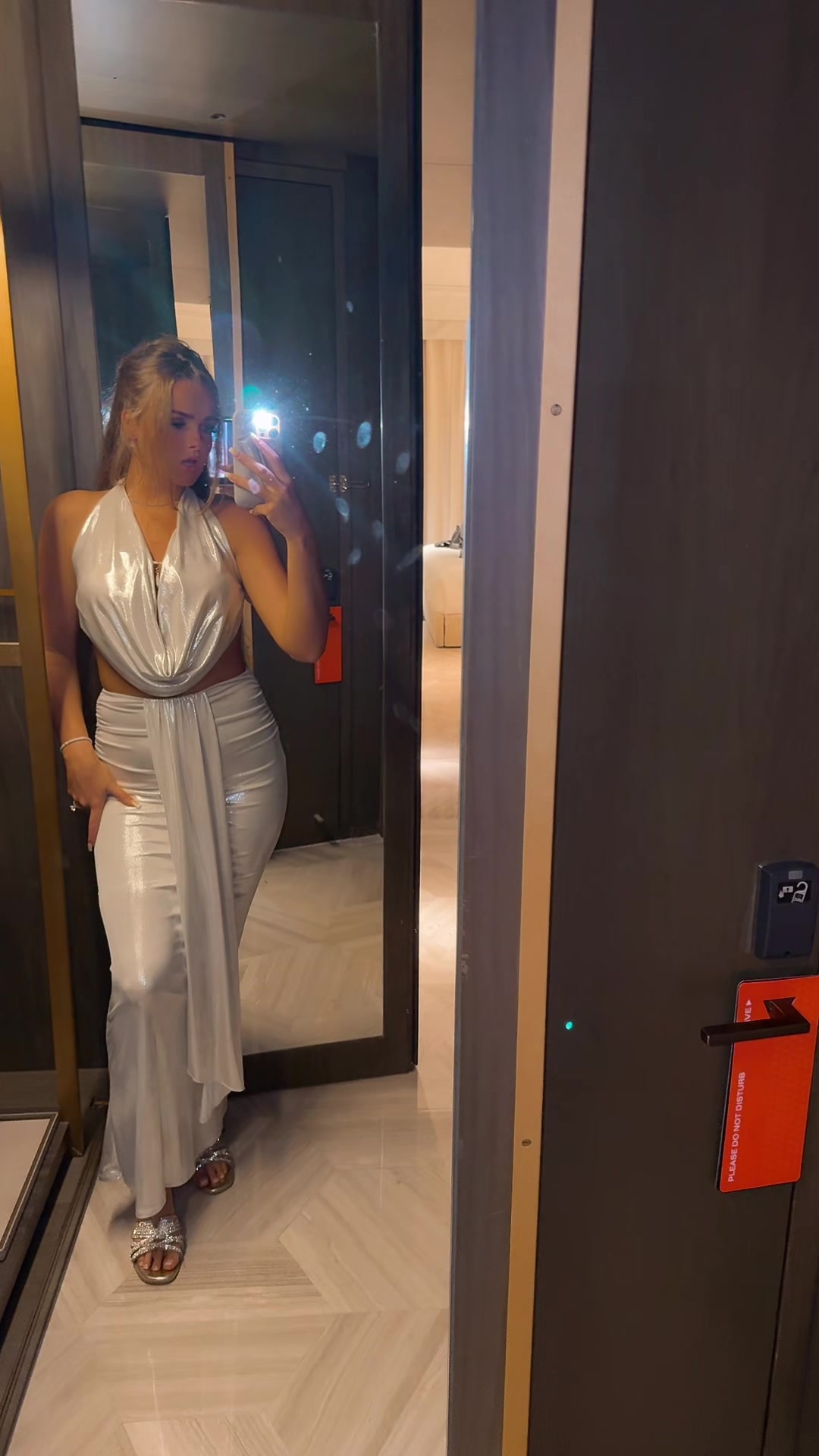 @👸🏼
