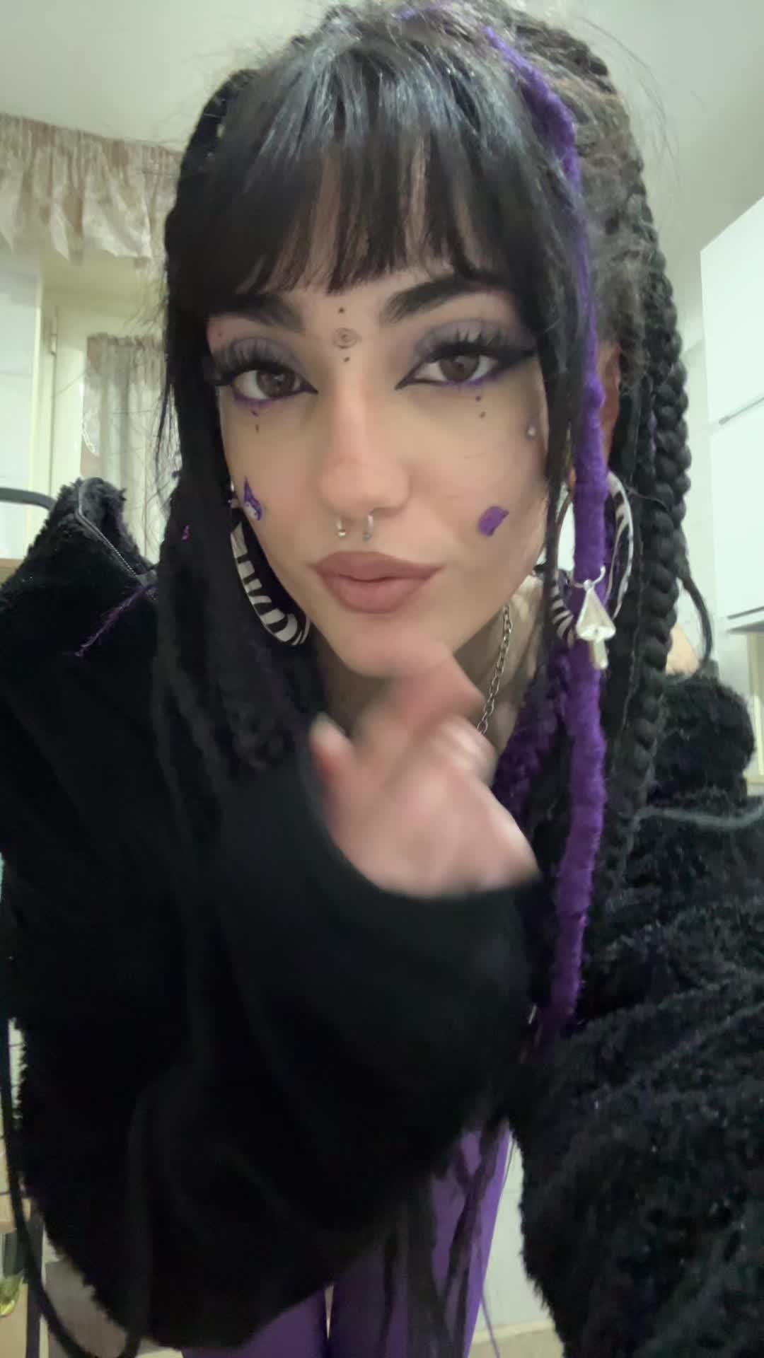 @iside___bhoo