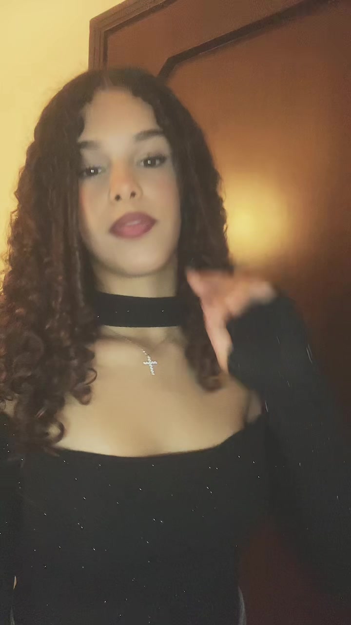 @🎭