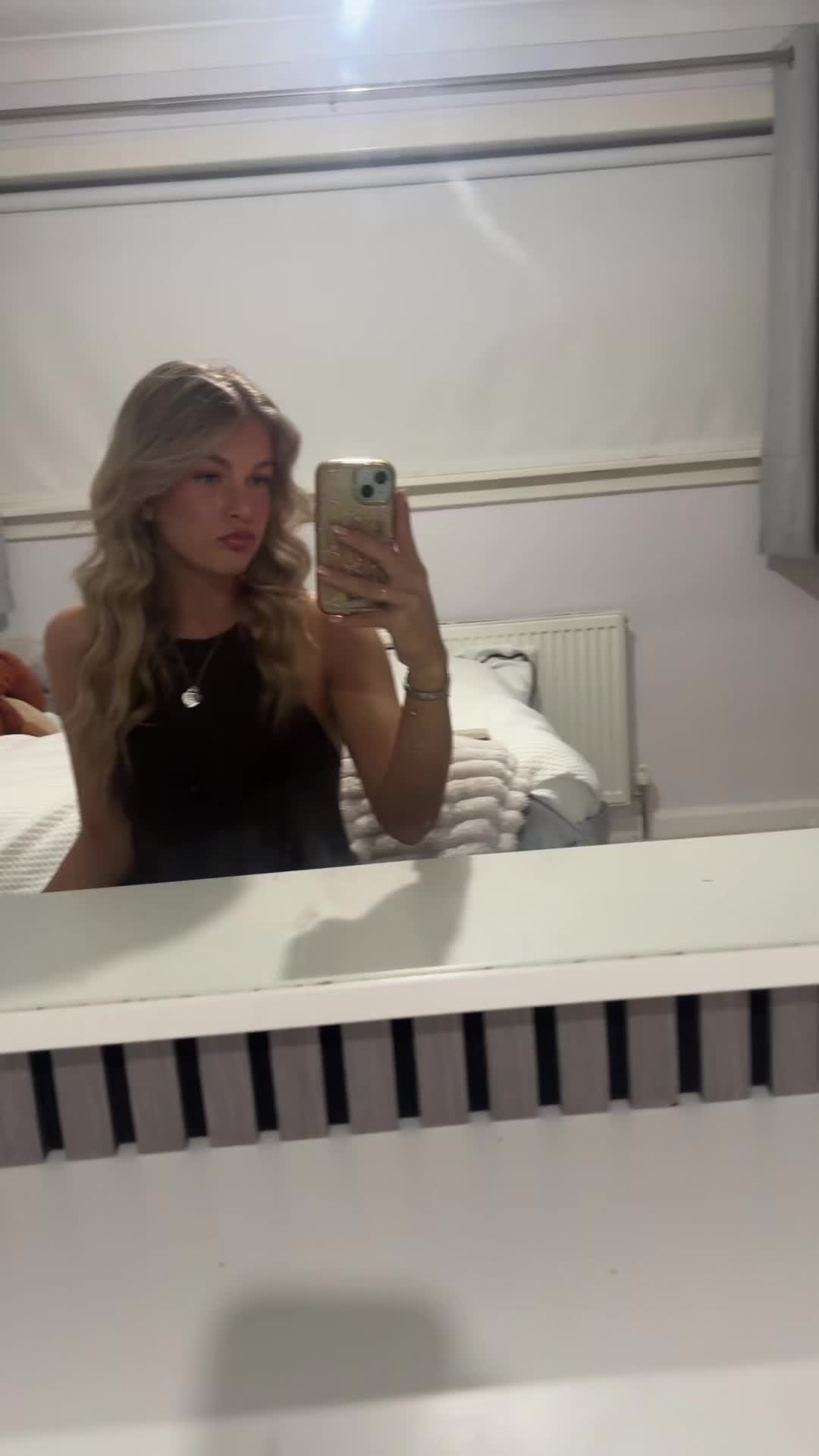 @leah x