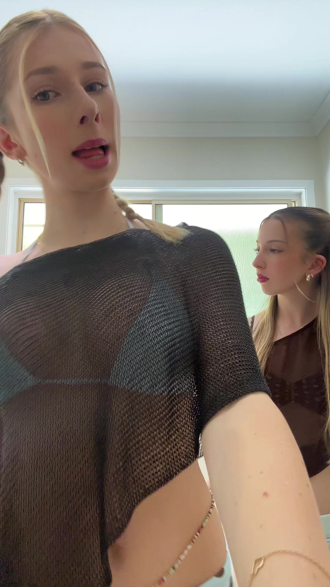 @zaraalily