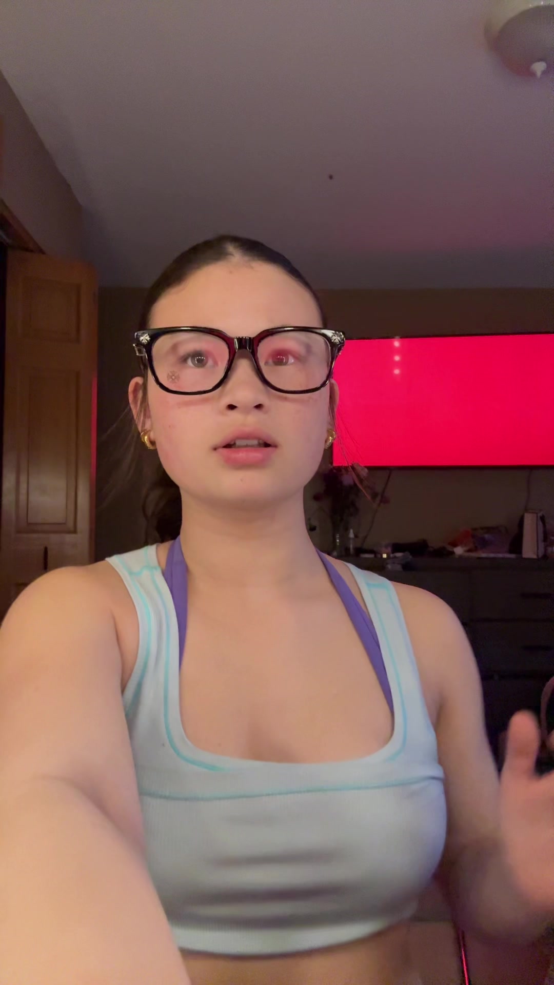 @idkimjustacurlyheadasian