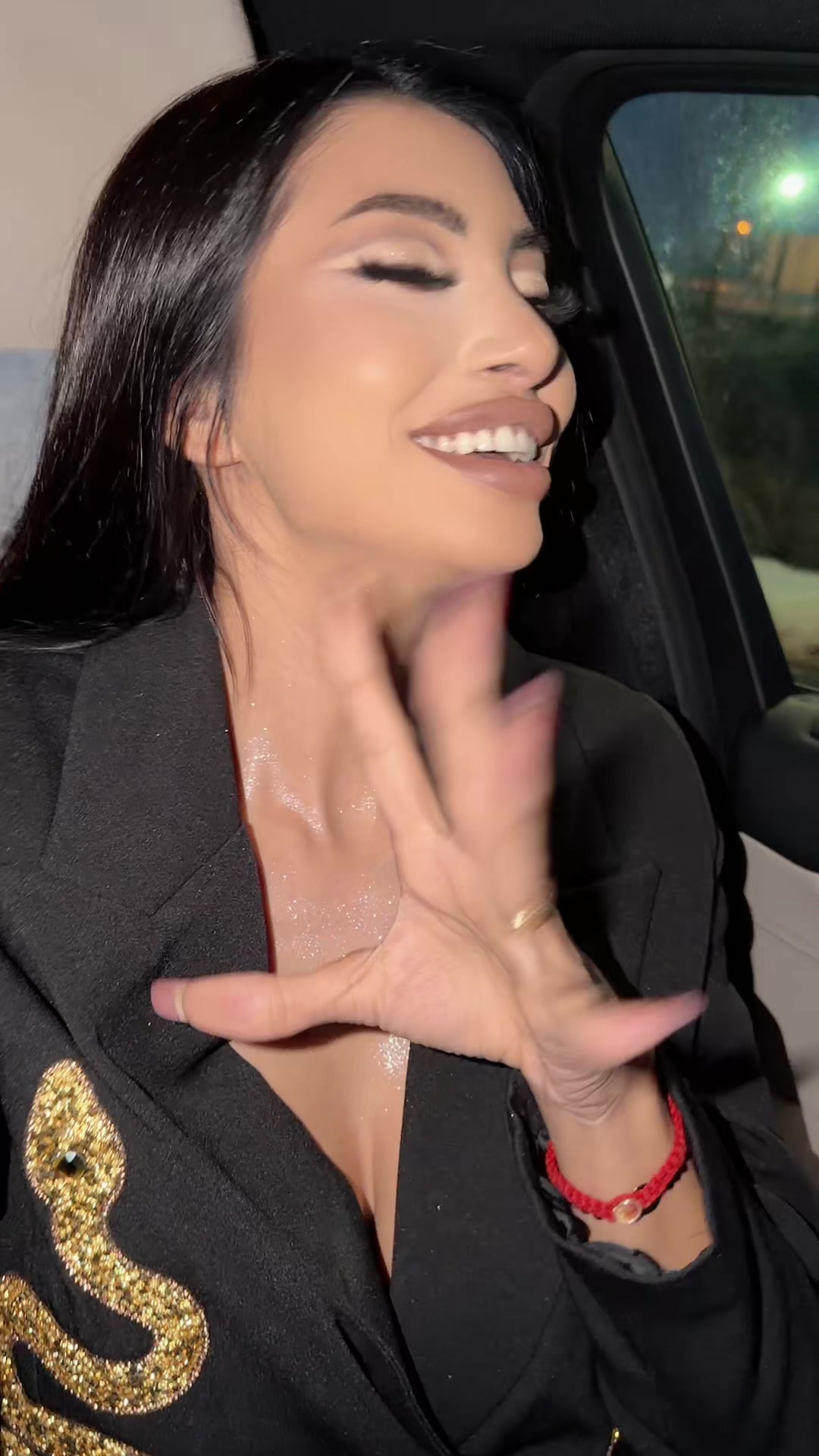 @Adriana Zidaru