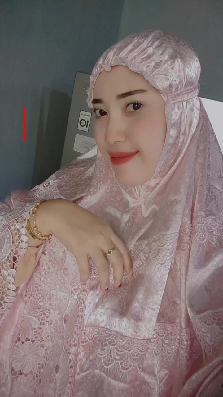 @Ucunggg