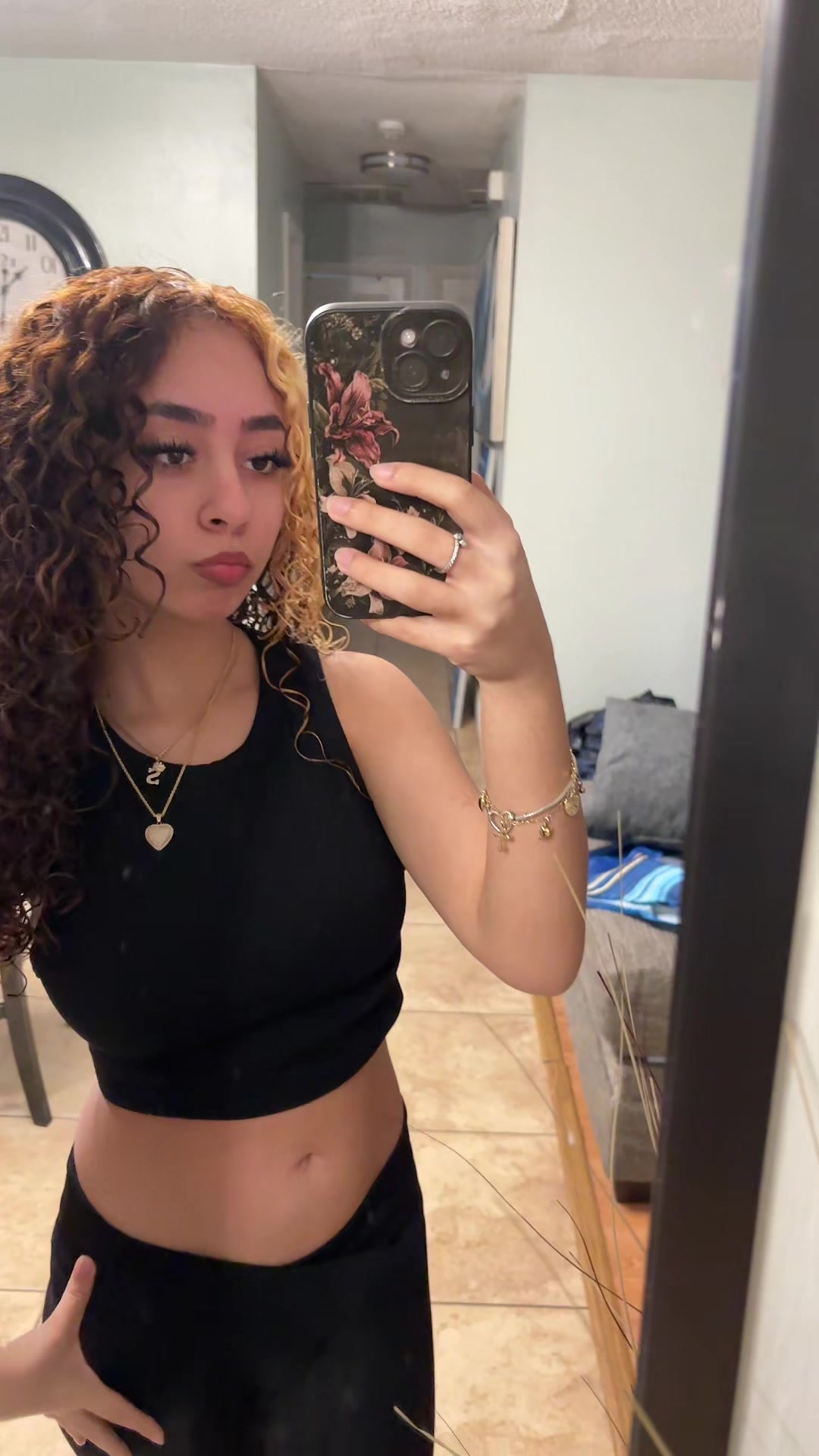 @mari