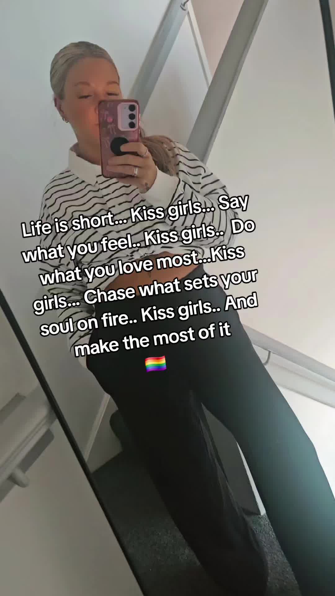 @Tashahaliex 🏳️&zwj;🌈