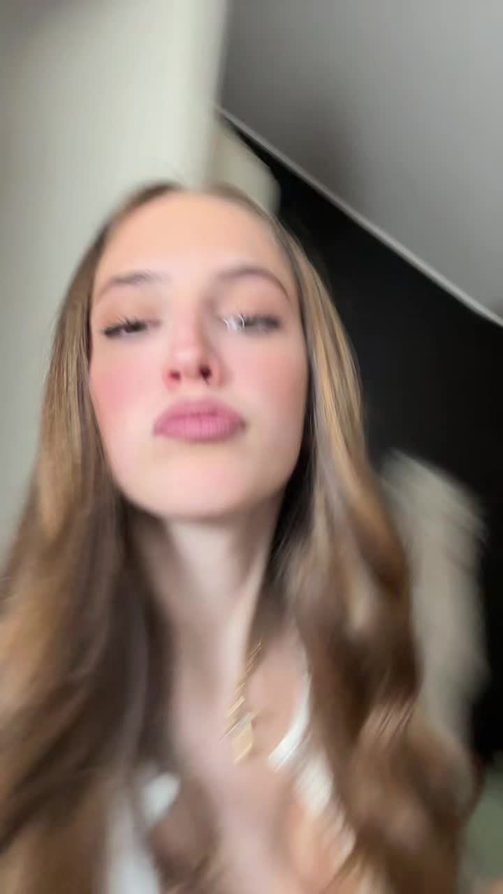 @carlotta cima🖤