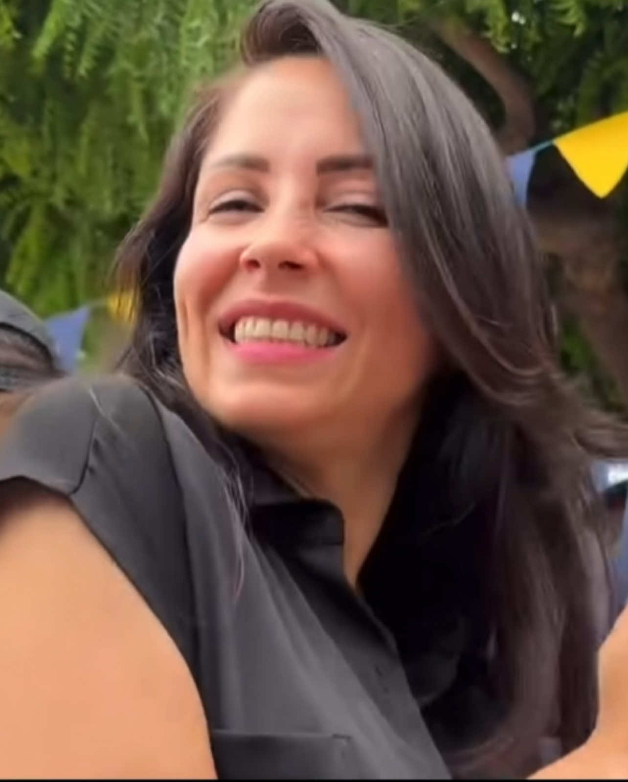 @J&oacute;venes de la Resistencia🖤