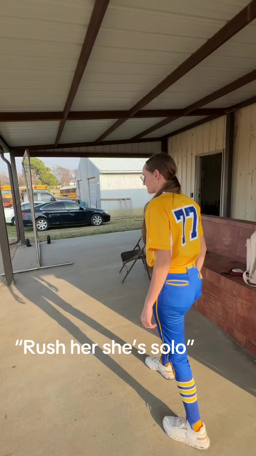 @Lady_Pirates_Barstool
