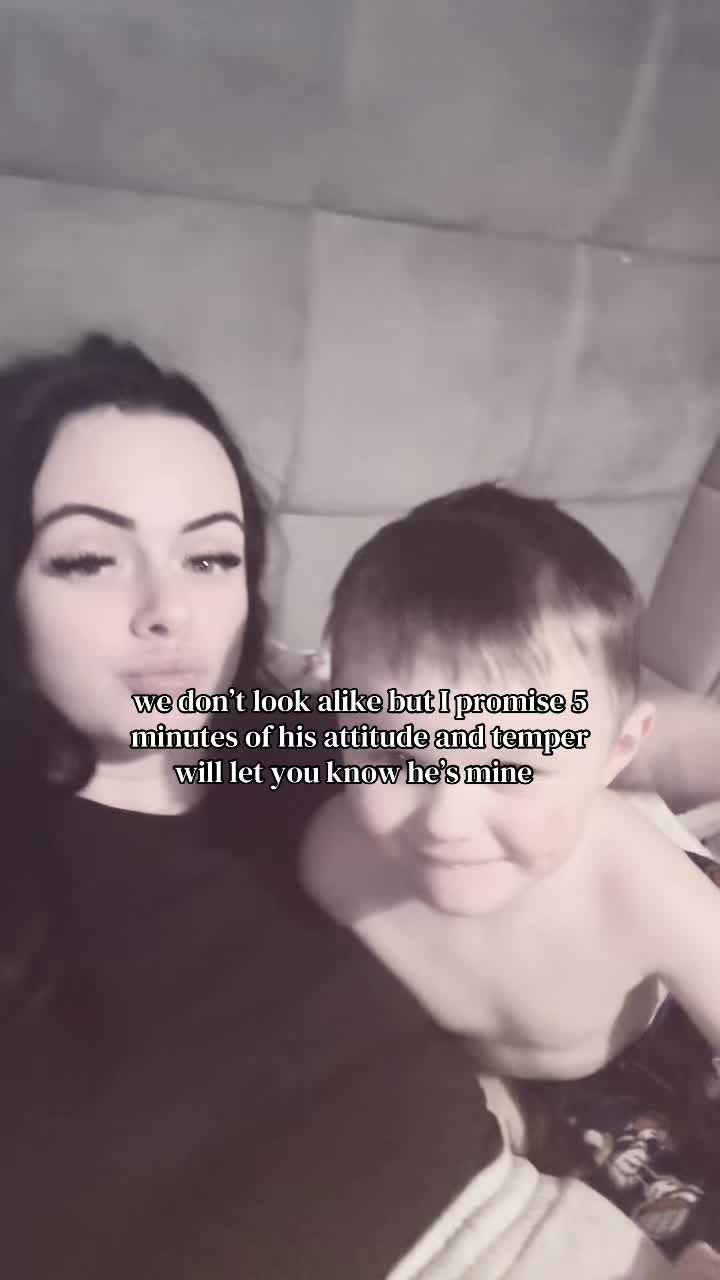 @Nicole🖤