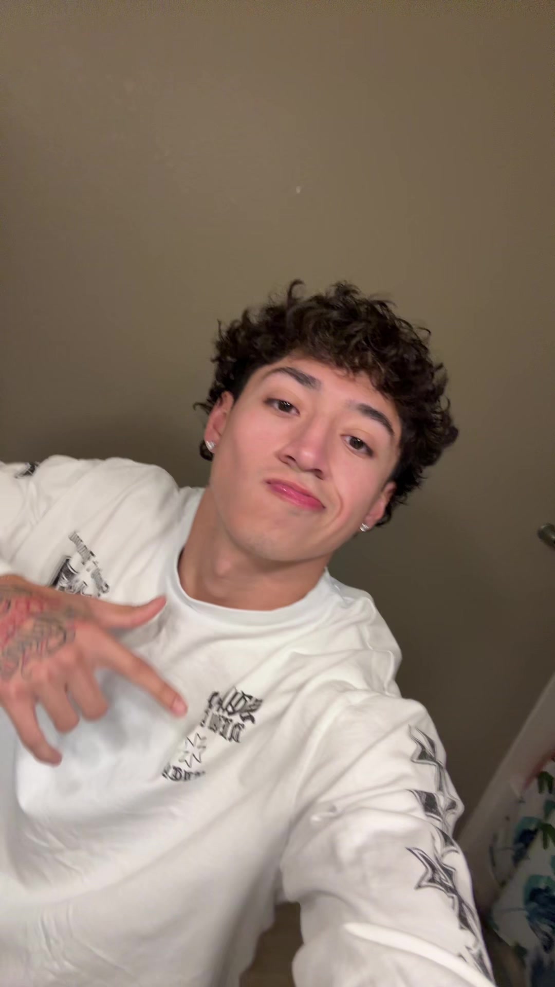@NoSaboAaron