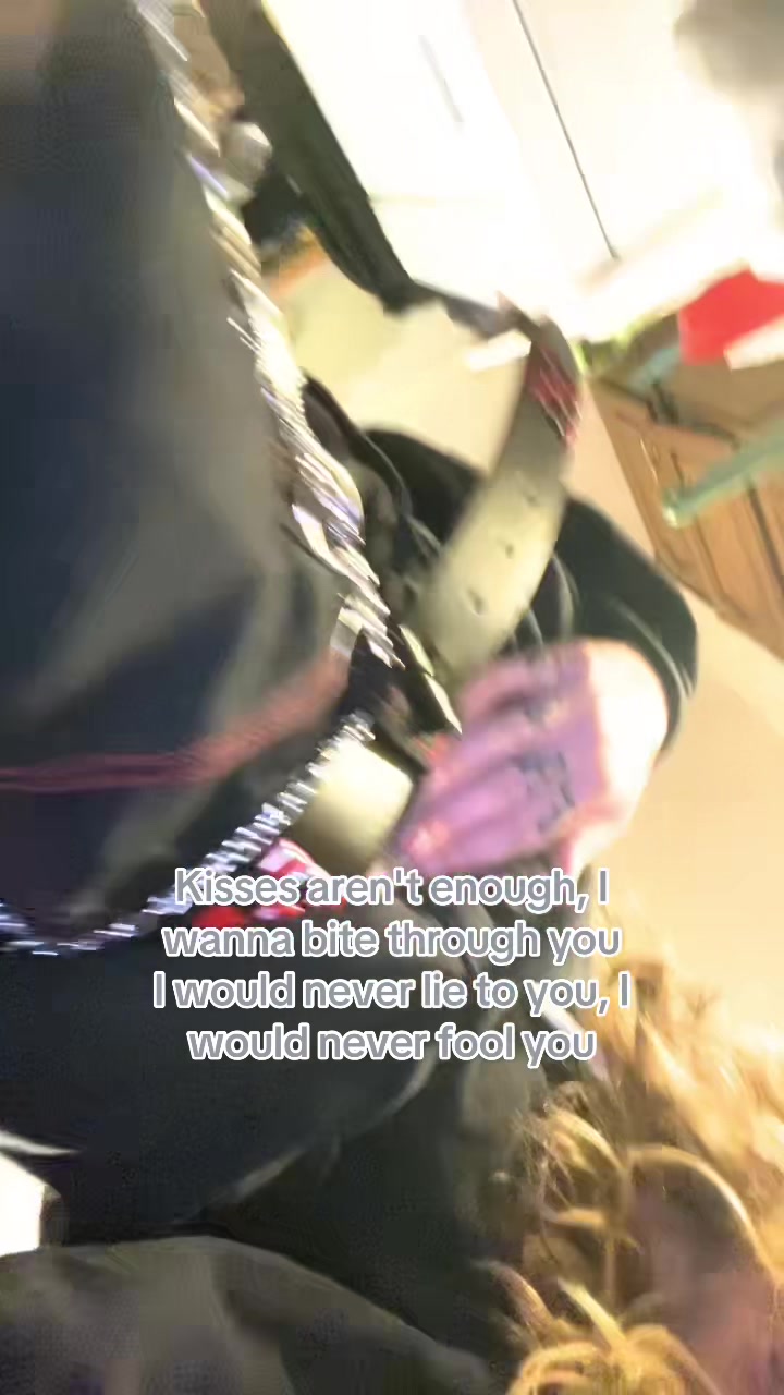 @Bad_intentions_Brooke