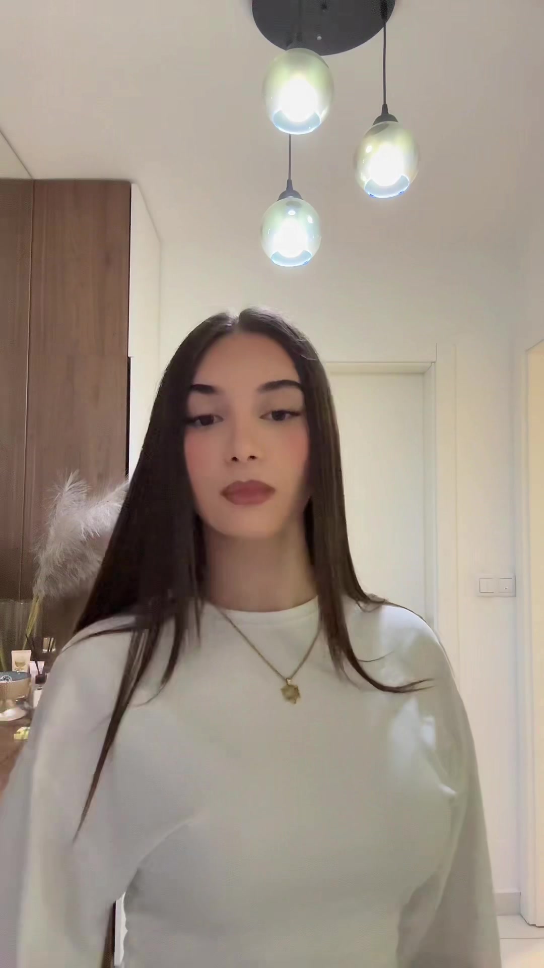 @Anesa