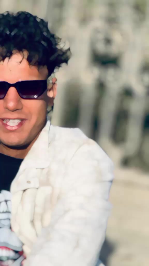 @اوكـــــــــا ابو قلب ابيض 🤍
