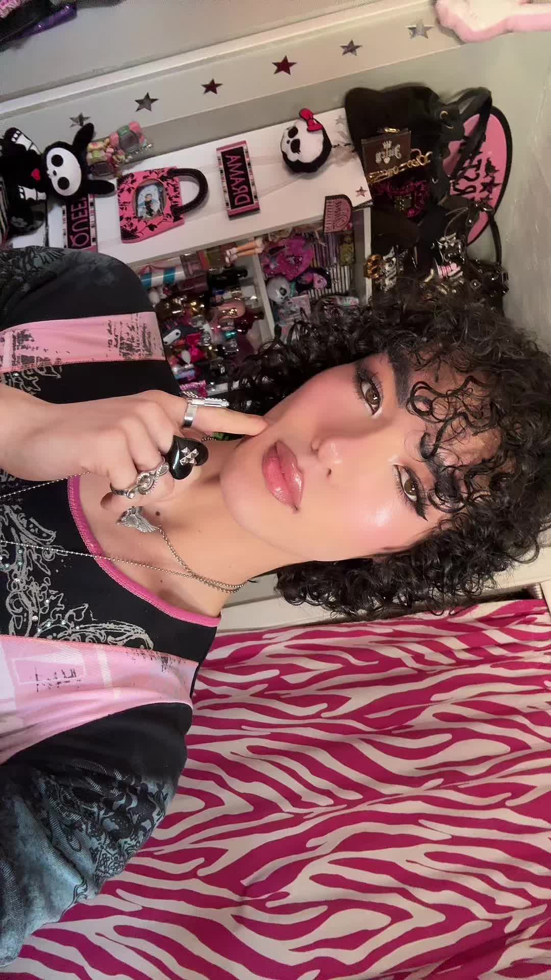 @&eta;&iota;ккo
