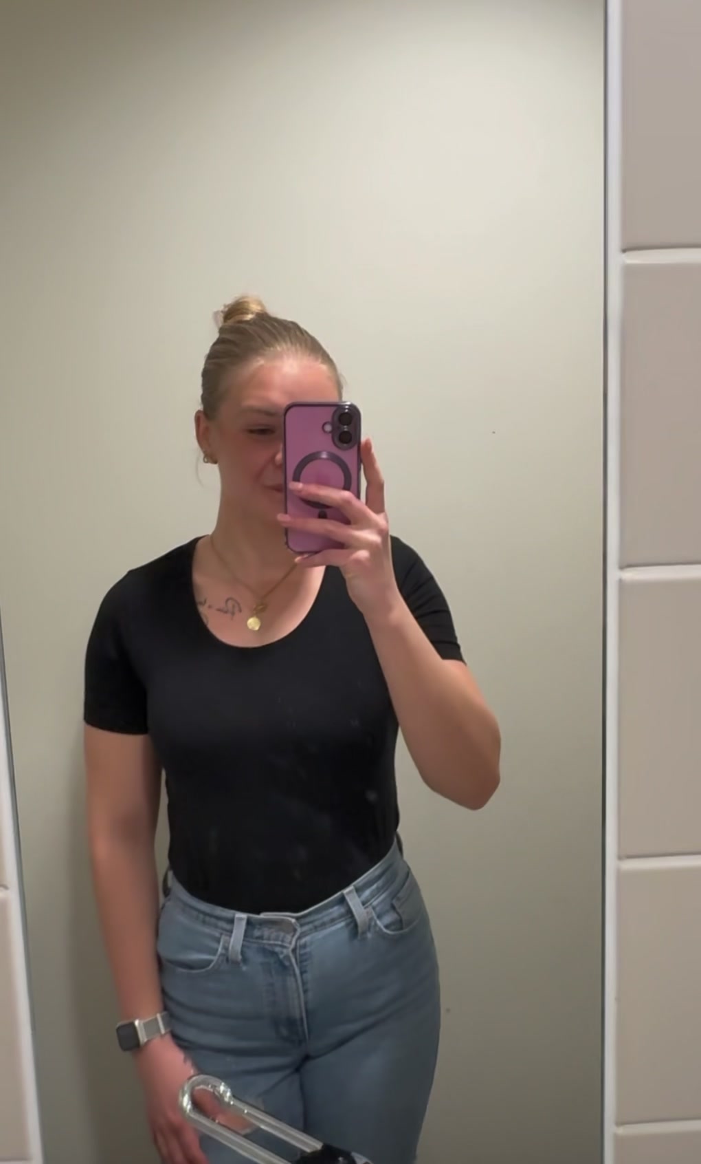 @DiesdasAnanas