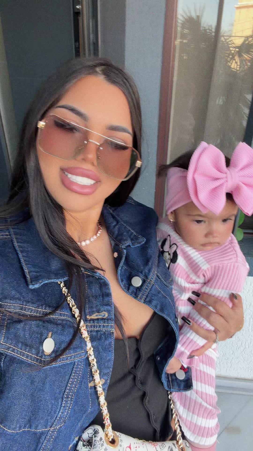 @Monica Valentina