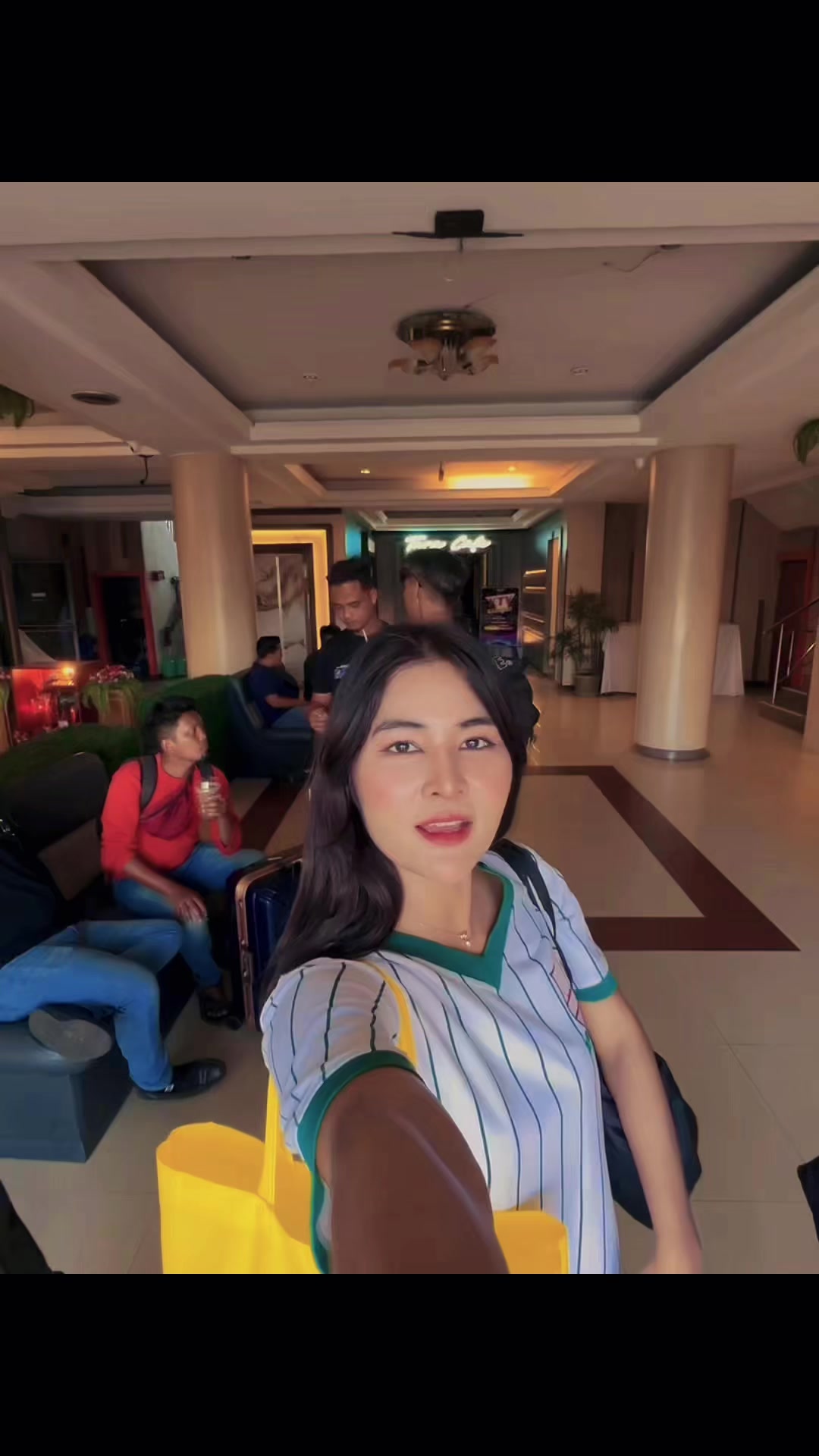 @JULIA 𝐋𝐀𝐑𝐈C̆̈𝐀🇹🇭