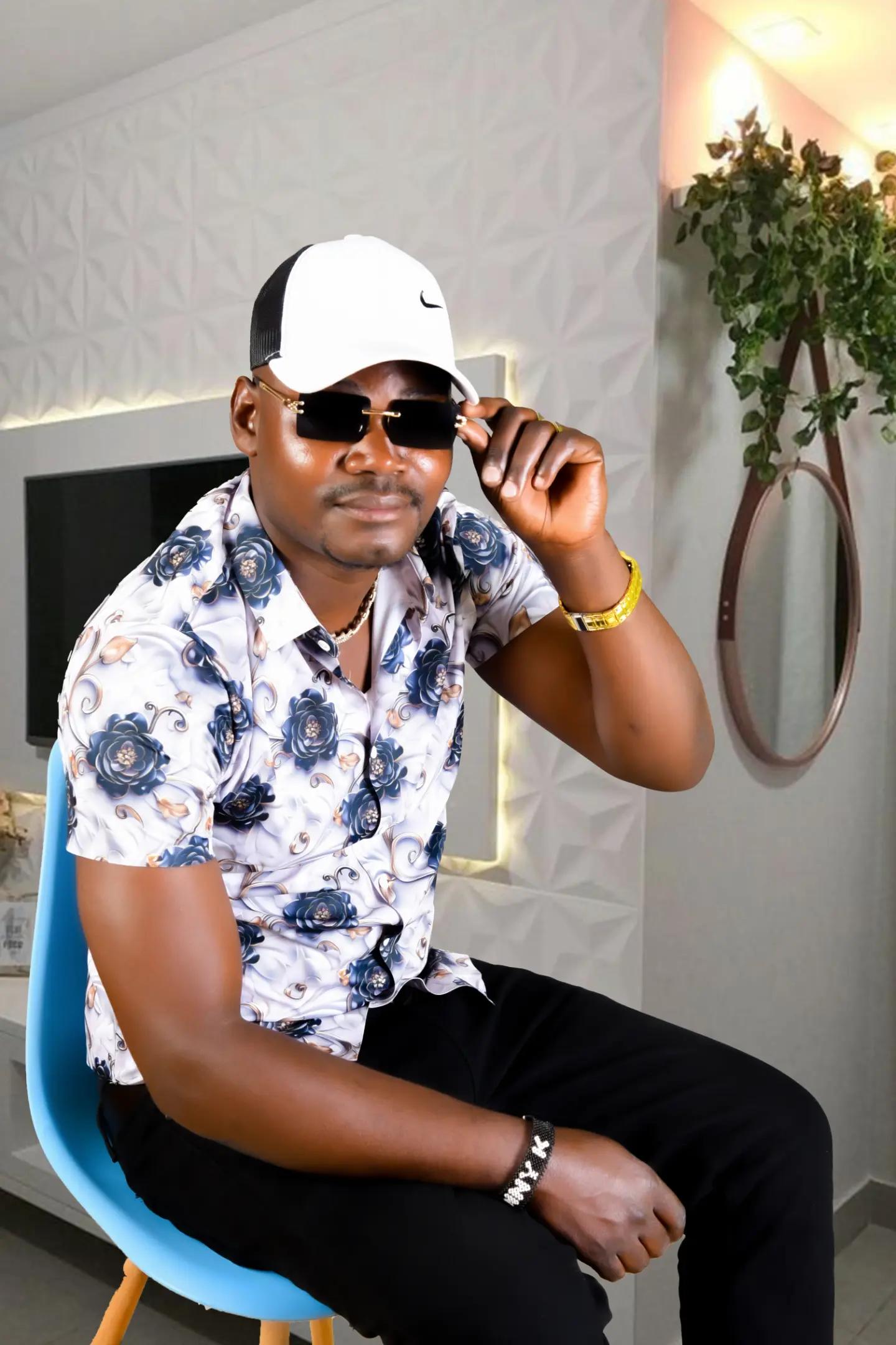 @KINANDA MASTER AKA TONNY
