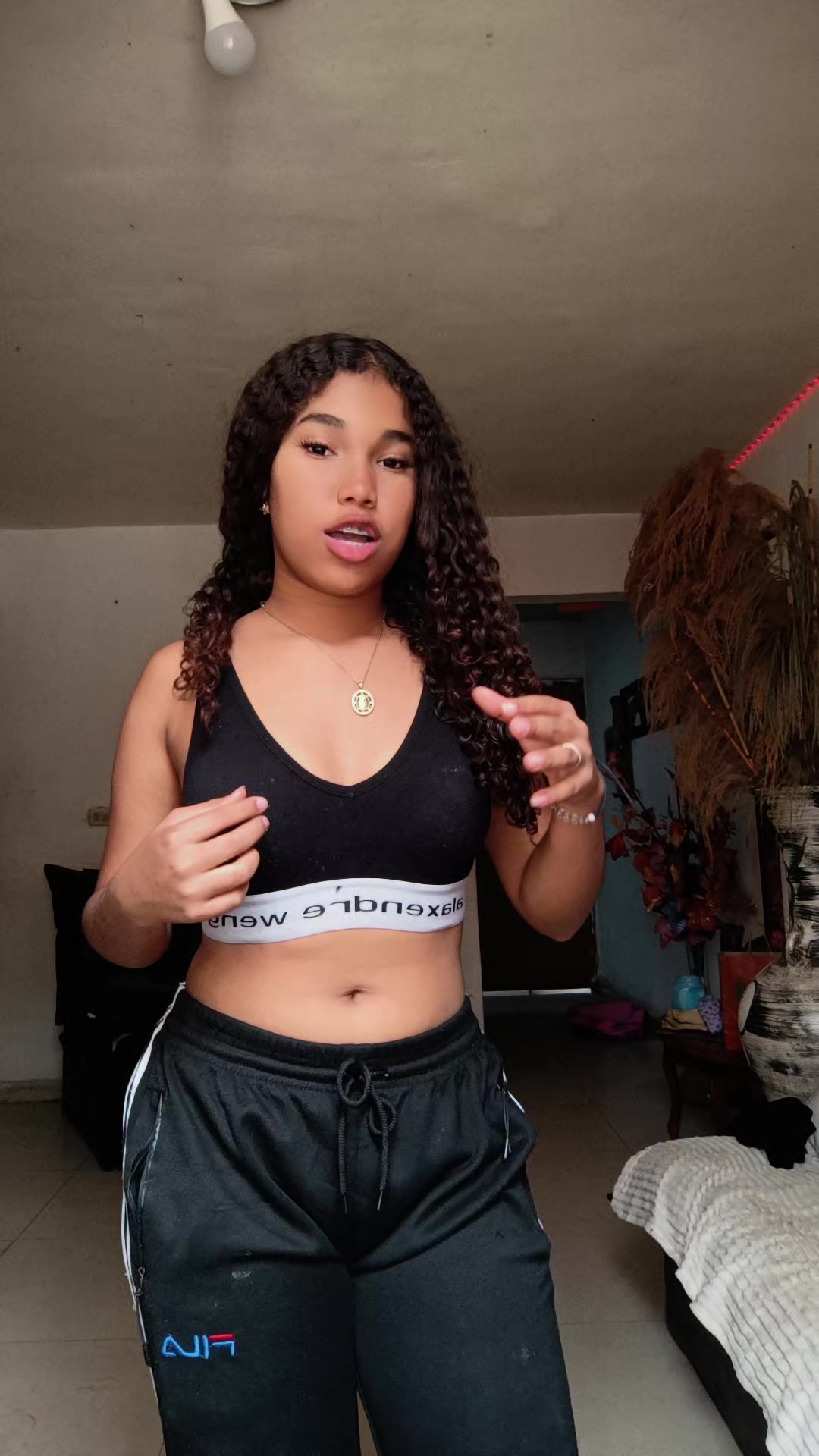 @Mily.🐍✨